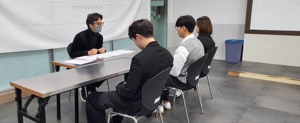 아이디헤어반 선발면접 (2).jpg