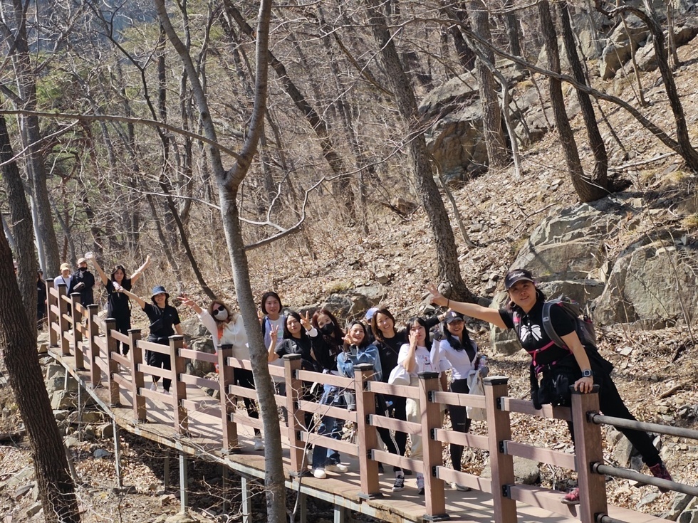 20230320 새내기캠프_MT (23).jpg